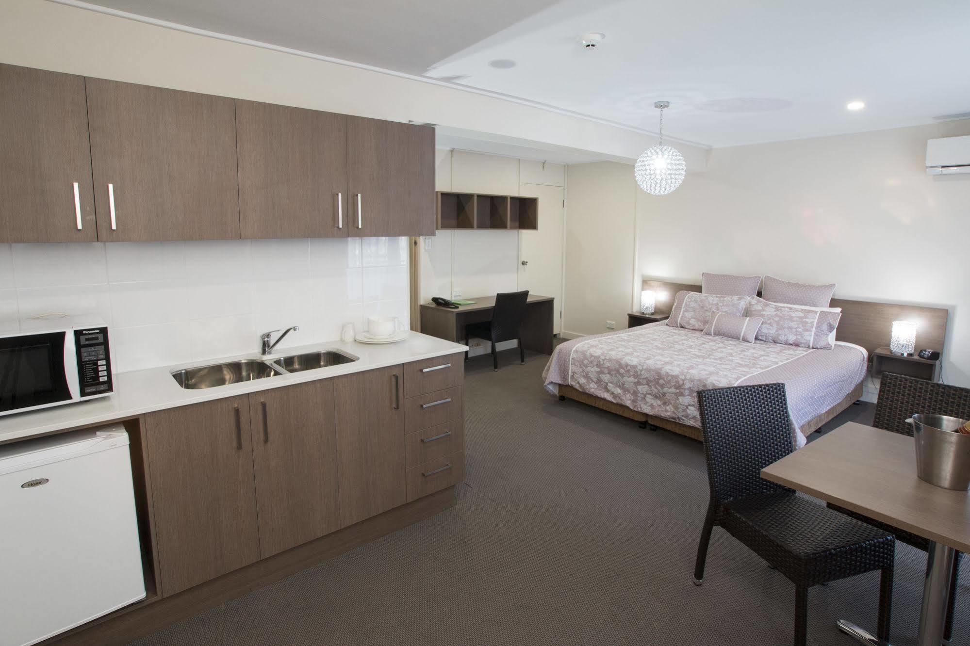 Motel The Metropolitan Spring Hill Brisbane Zewnętrze zdjęcie